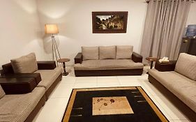 Vintage-3Bed With Ideal Majestic View Of Giga Mall